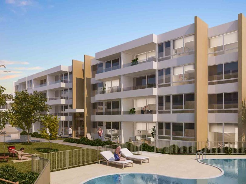 CUATRO ESQUINAS 0. Portada